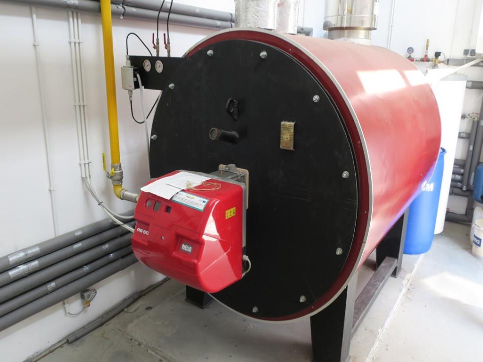 Machines from the biofuel production plant<br>
-1